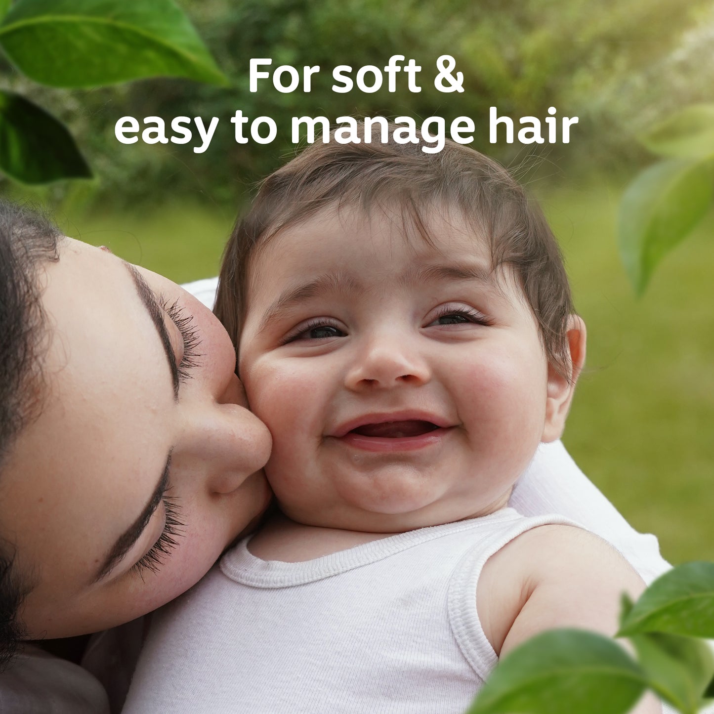 Johnson Naturally Sensitive Shampoo 395 ml